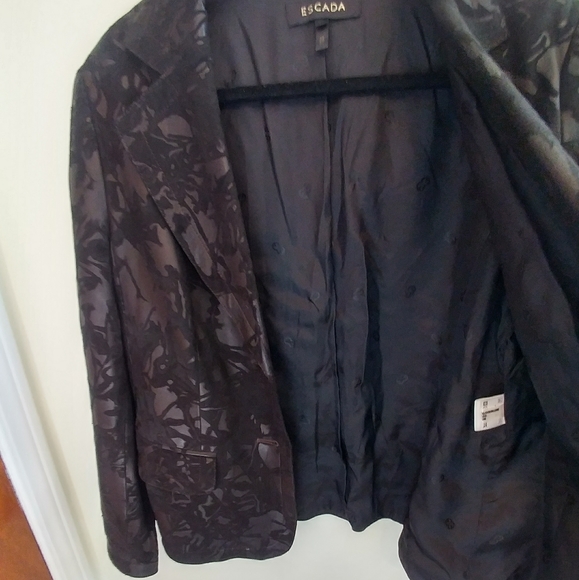 Escada Black Leather Texture Blazer Jacket - Picture 7 of 15